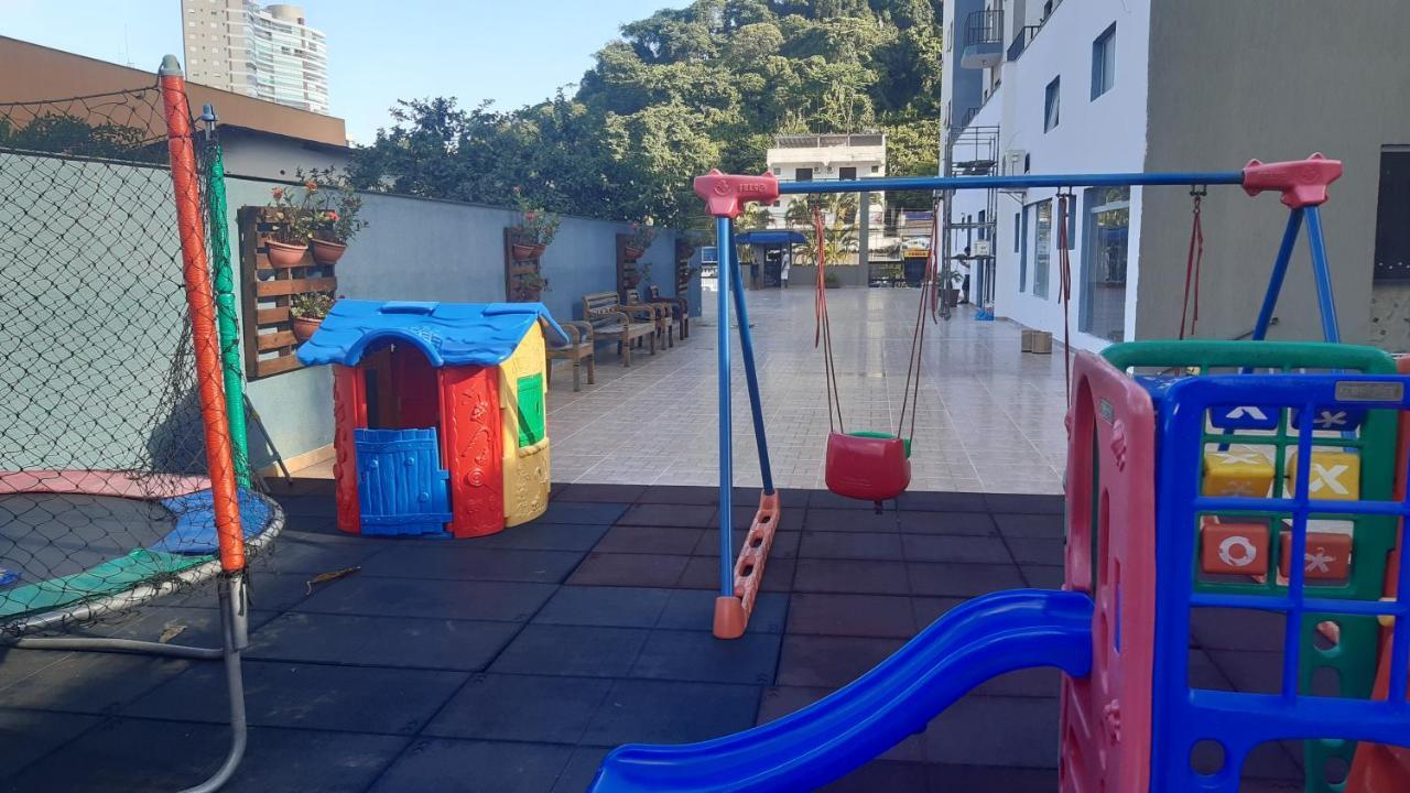 500M Da Praia, Predio Cm Piscina, 1Garagem, Wi-Fi 300 Mbps, Centro De Guaruja, Proximo A Praia E Comercio, Horarios Check-In E Check-Out Flexiveis, Churrasqueira, Exterior photo